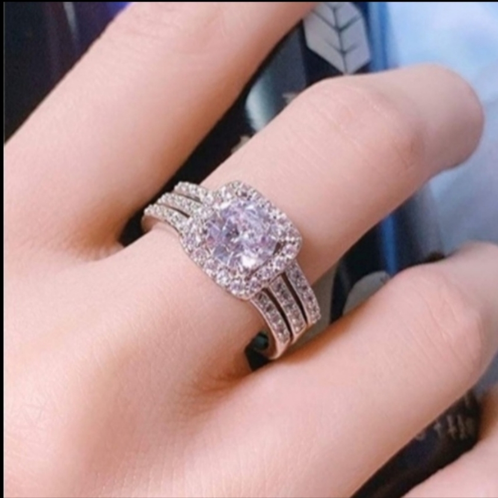 NEW White Gold Three-in-One Diamond Halo Wedding Ring Set